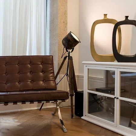 Classy & Stylish Duplex Apartment Porto