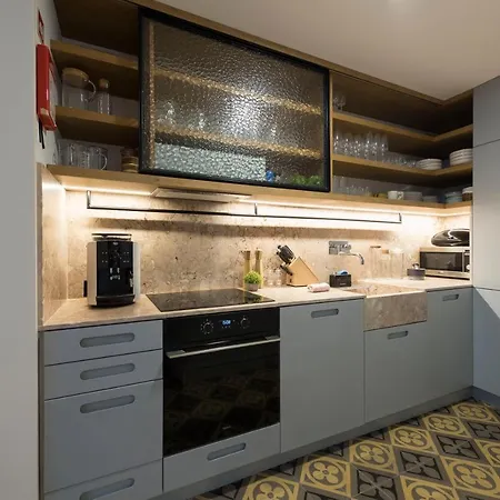 Classy & Stylish Duplex Apartment