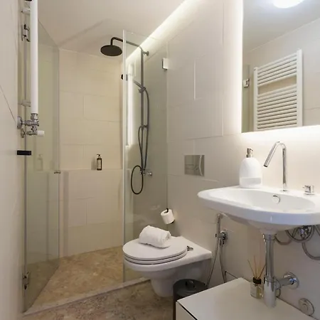 Apartment Classy & Stylish Duplex *
